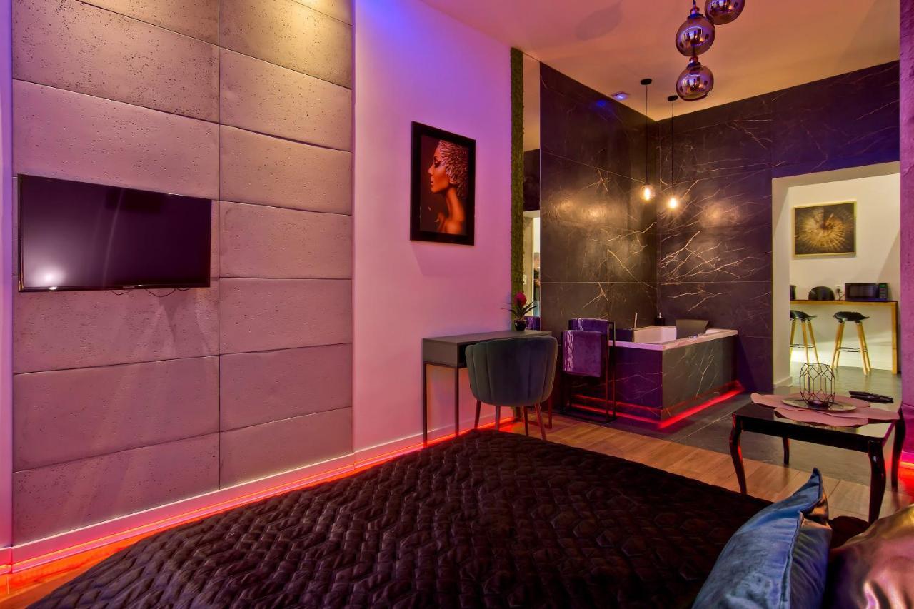 Apartament Czarny Z Jacuzzi Krakow Luaran gambar