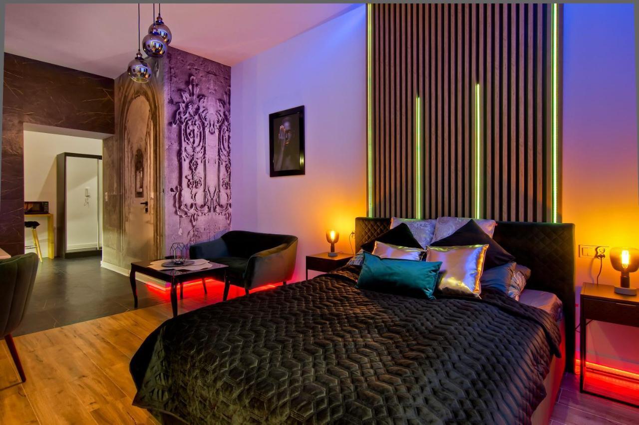 Apartament Czarny Z Jacuzzi Krakow Luaran gambar